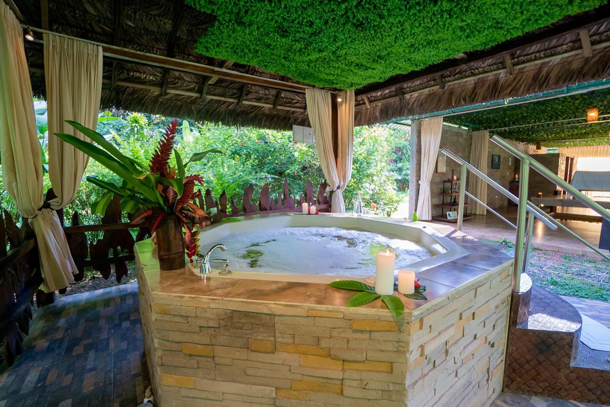 La Selva Eco-Lodge & Retreat Providencia Buitenkant foto