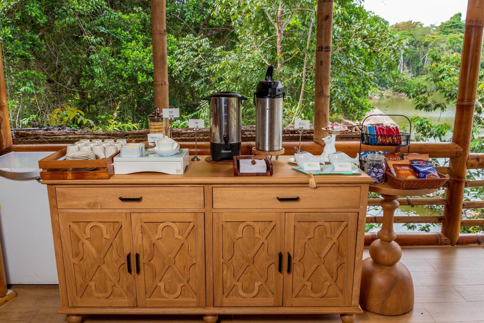 La Selva Eco-Lodge & Retreat Providencia Buitenkant foto